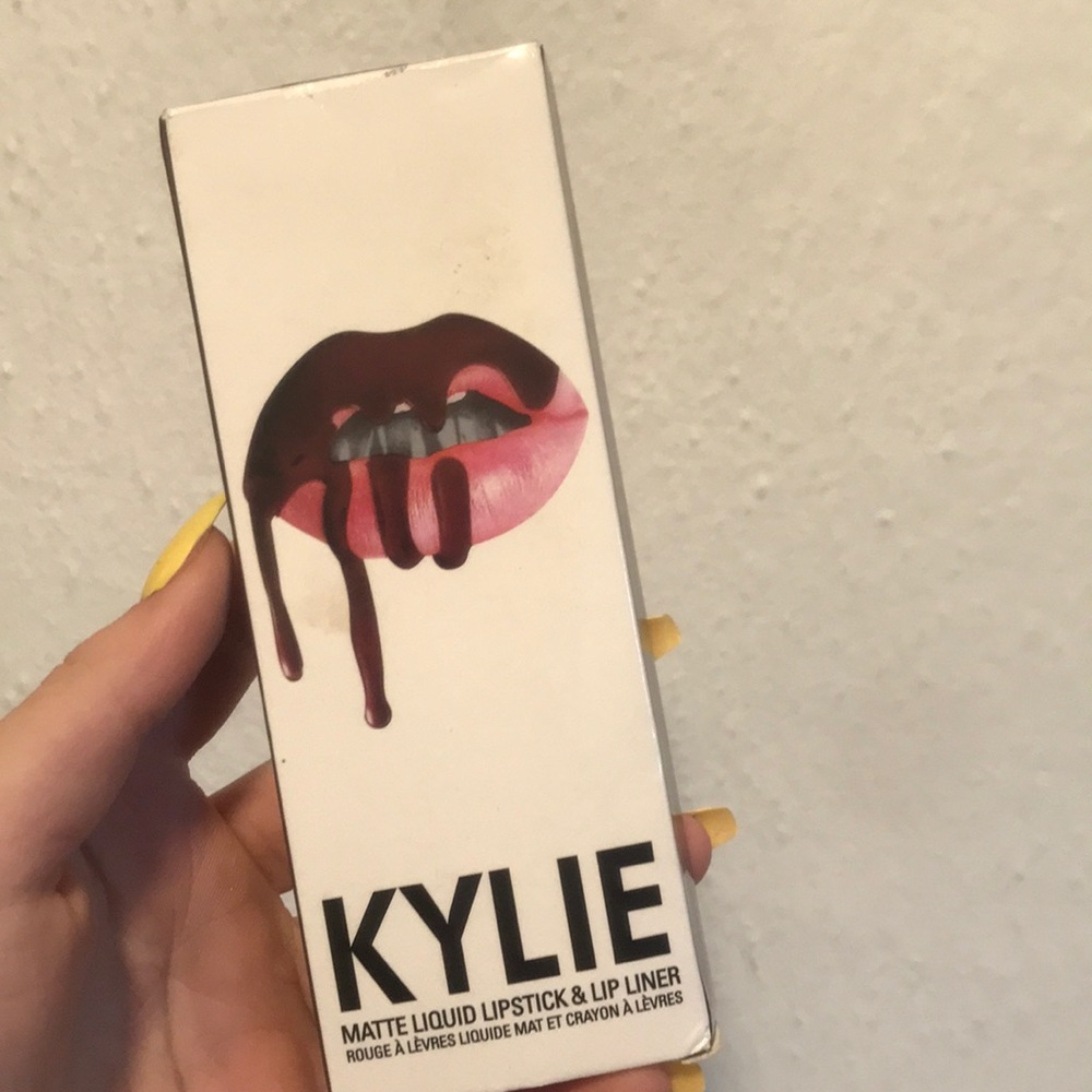 Kylie lip kit